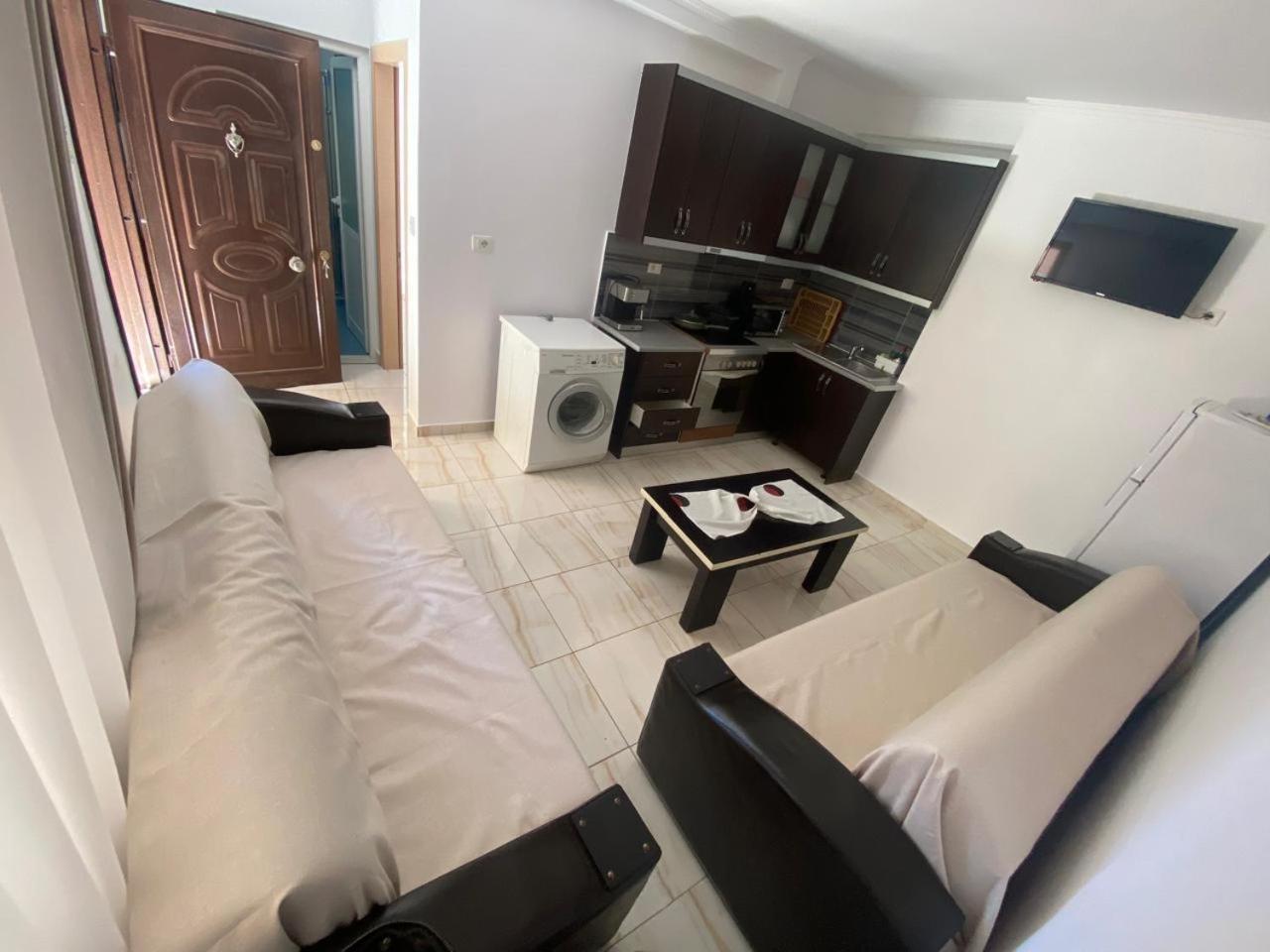 Olive Tree Apartment Sarandë Buitenkant foto