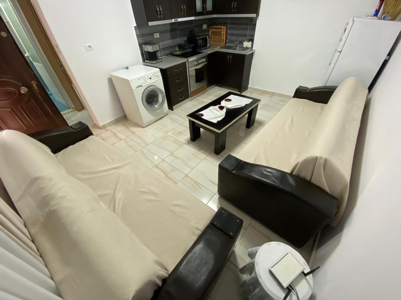 Olive Tree Apartment Sarandë Buitenkant foto
